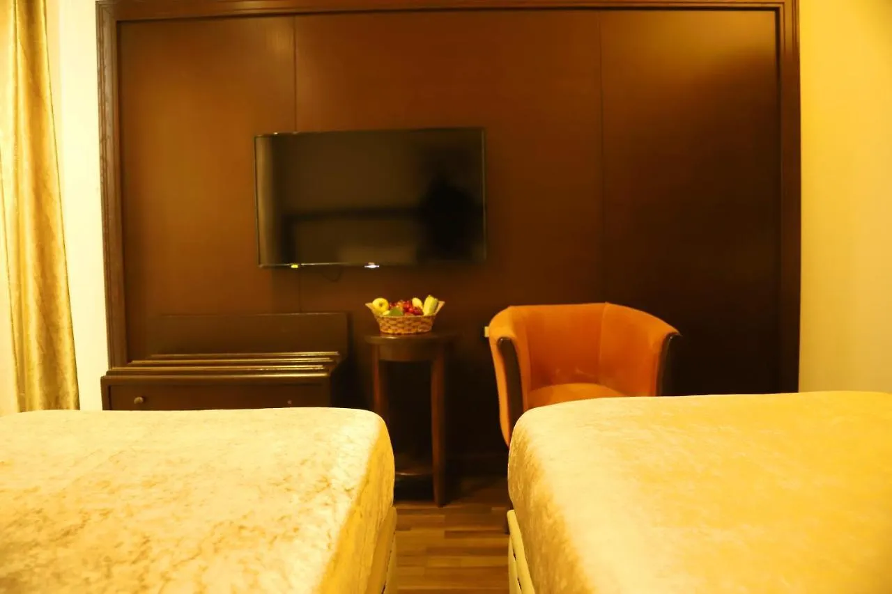 Royal Garden Hotel Beirut